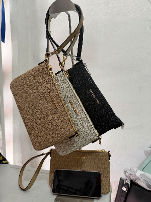Muñequera Coach