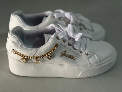 Tenis Guess